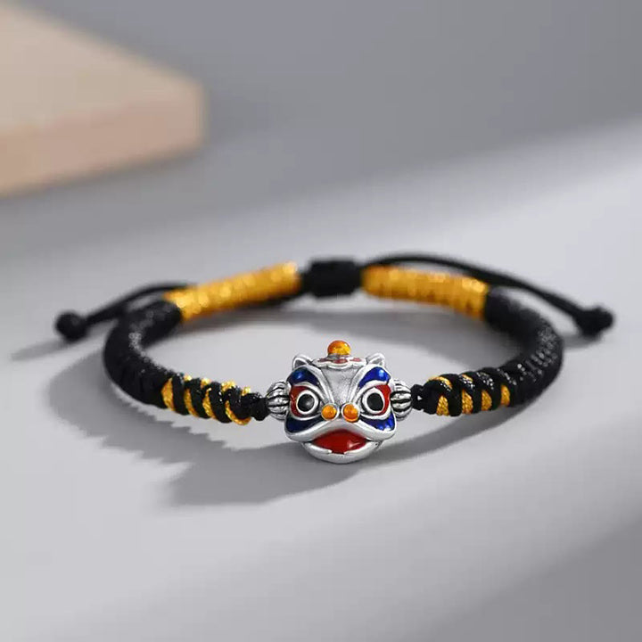 Bracelet tressé en forme de lion dansant fait main par Buddha Stones