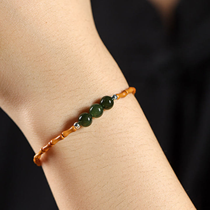 Bracelet porte-bonheur en perles de jade Hetian à motif de bambou et noyau d'olive naturelle de Buddha Stones