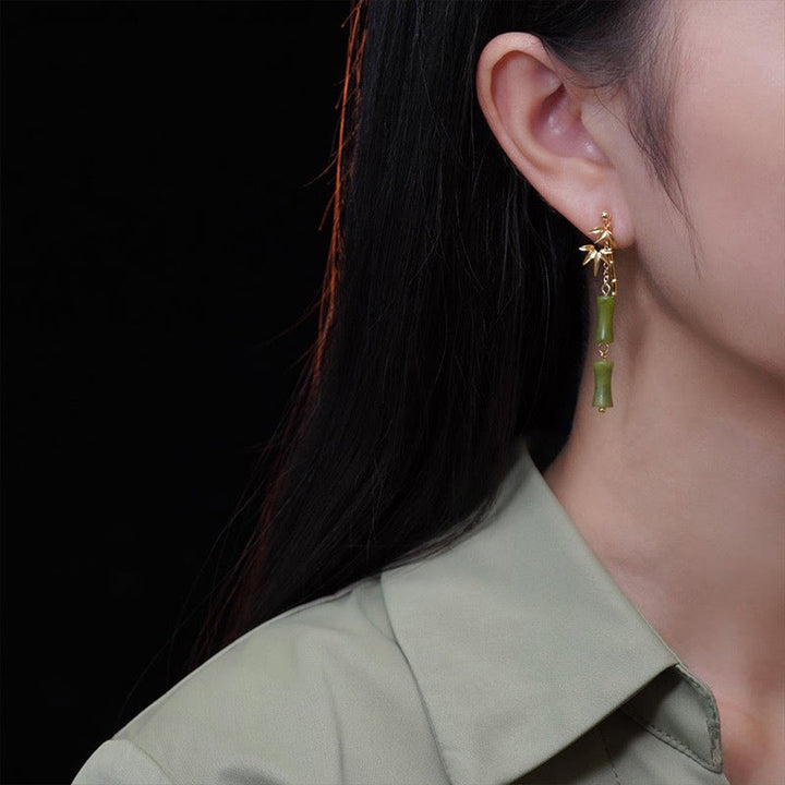 Buddha Stones d'oreilles pendantes en feuille de bambou avec péridot naturel en argent sterling 925 et tiges plaquées cuivre