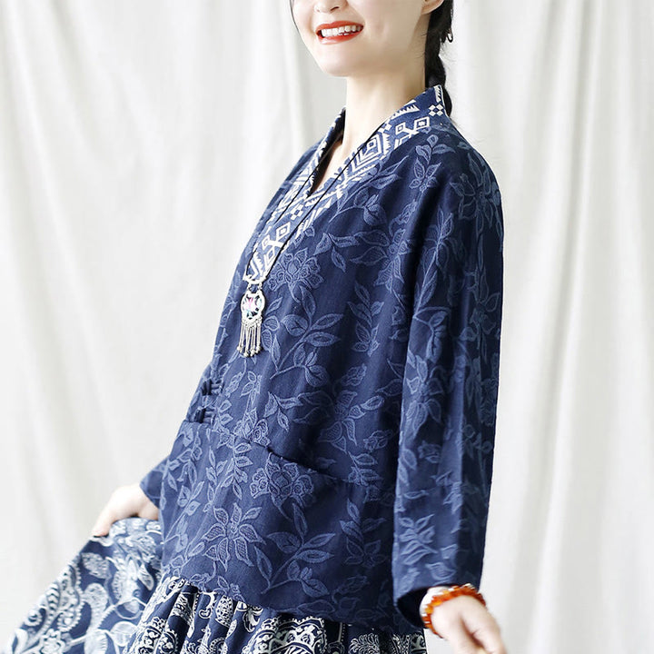 Veste à manches longues et col en V en jacquard avec fleurs et Buddha Stones