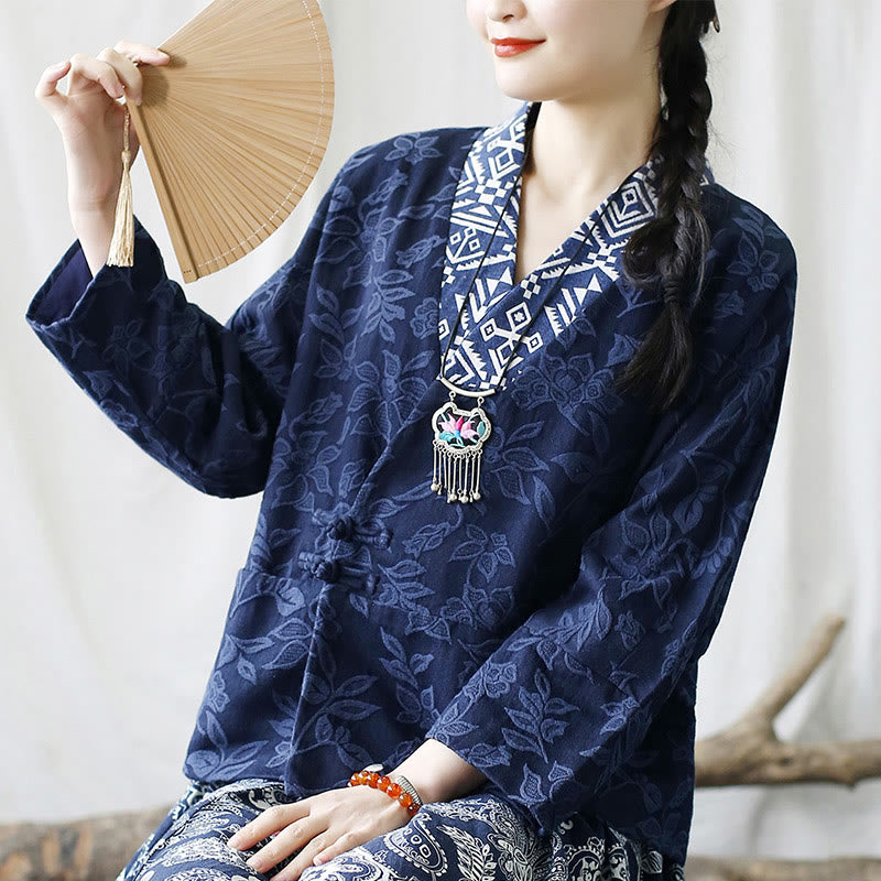 Veste à manches longues et col en V en jacquard avec fleurs et Buddha Stones
