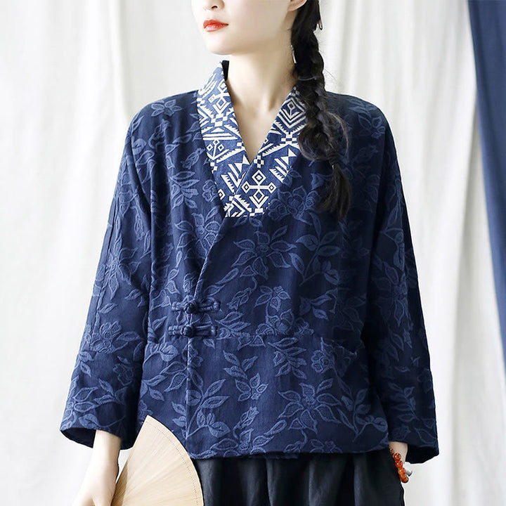 Veste à manches longues et col en V en jacquard avec fleurs et Buddha Stones