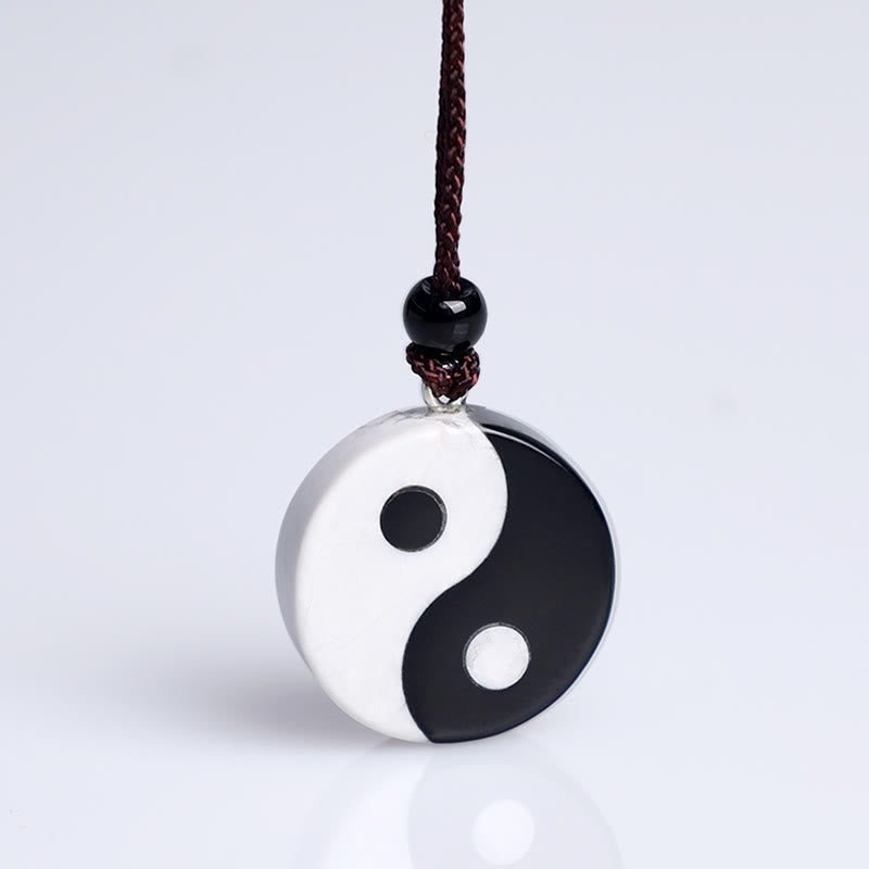 Collier pendentif en obsidienne noire naturelle et turquoise blanche Buddha Stones , force d'accomplissement du Yin et du Yang