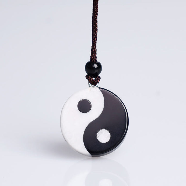 Collier pendentif en obsidienne noire naturelle et turquoise blanche Buddha Stones , force d'accomplissement du Yin et du Yang