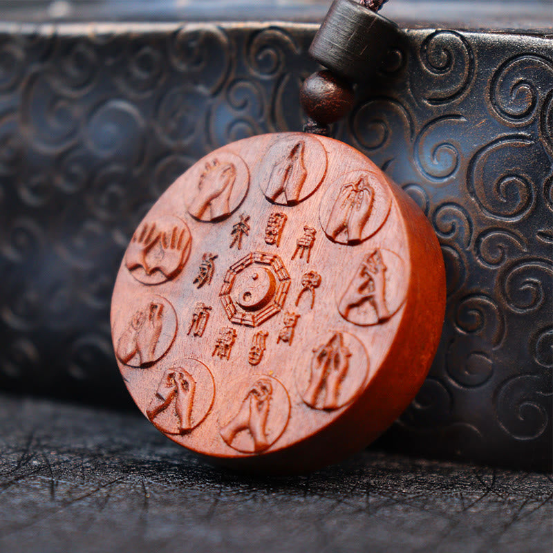 Collier pendentif en Buddha Stones en bois de jujubier frappé par la foudre Yin Yang Bagua Mountain Ghosts Dépenser de l'argent Protection