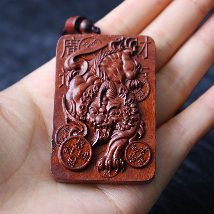 Collier pendentif porte-bonheur en cuivre PiXiu avec Buddha Stones naturelles frappées par la foudre en bois de jujubier