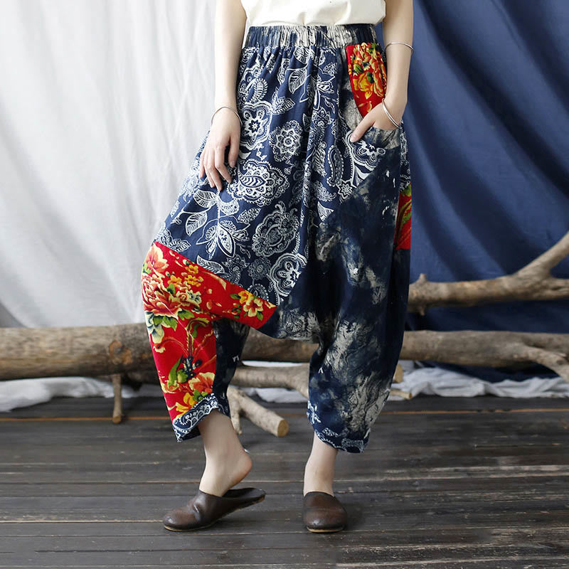 Pantalon sarouel en coton et lin avec poches et patchwork de fleurs de pivoine bleues et rouges Buddha Stones