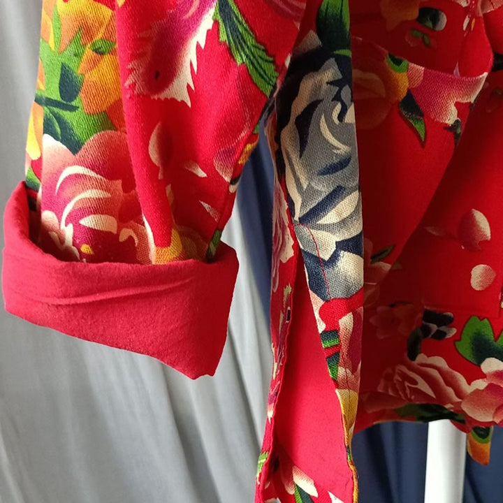 Veste chemise à manches longues en coton et lin avec boutons de grenouille et fleurs rouges et pivoines ethniques Buddha Stones avec poches