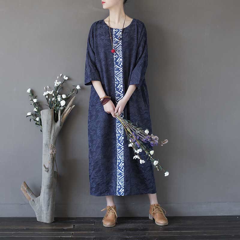 Robe mi-longue en jacquard brodé de fleurs bleues et de pierres de Buddha Stones , robe en coton à manches trois-quarts avec poches