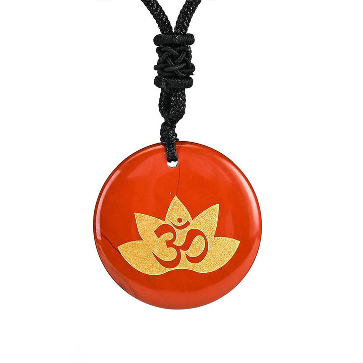 Collier pendentif de guérison en Buddha Stones, symbole OM Lotus, divers cristaux, améthyste, œil de tigre