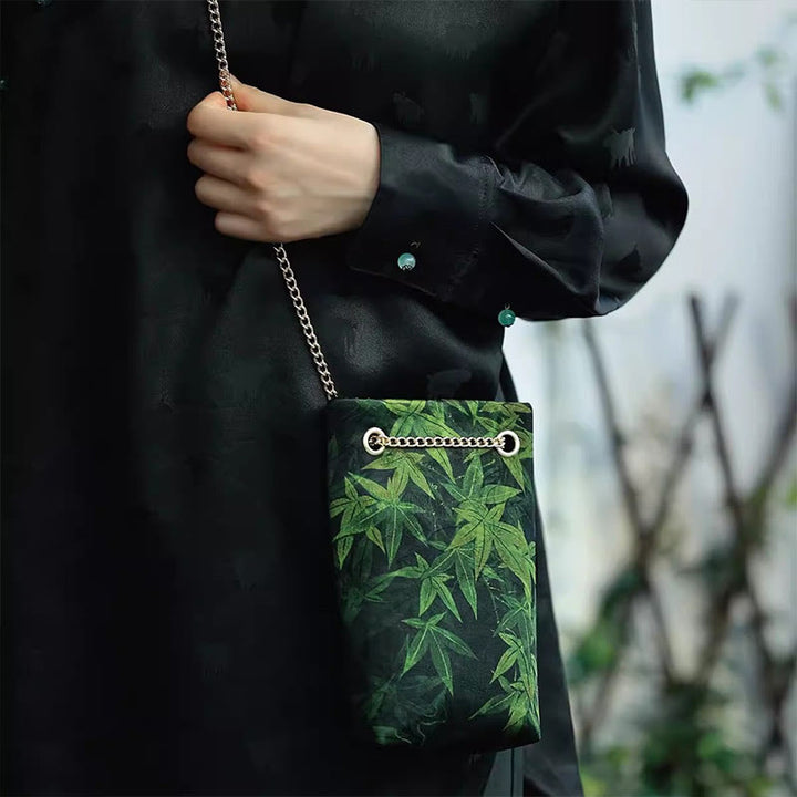 Sac à bandoulière en métal avec petite feuille d'érable et plaqueminier Buddha Stones