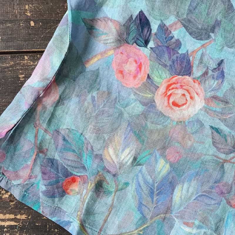 Chemise à manches longues en lin ramie avec imprimé de fleurs roses et de feuilles vertes et de boutons de grenouille - image 18