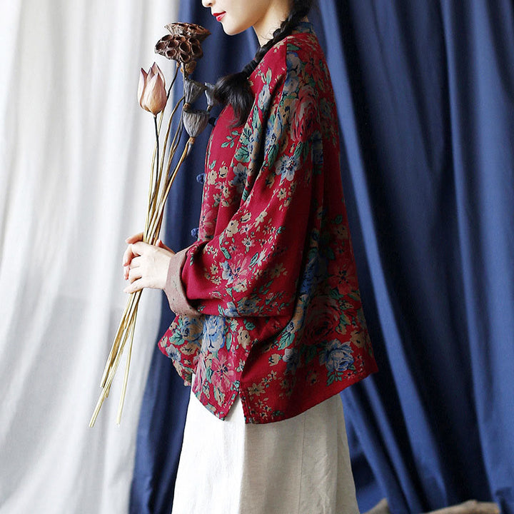 Chemise à manches longues en coton et lin avec imprimé Buddha Stones, fleurs rouges et feuilles vertes
