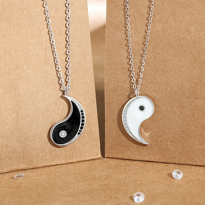 Collier pendentif symbole Yin Yang Harmony en argent sterling 925 avec Buddha Stones