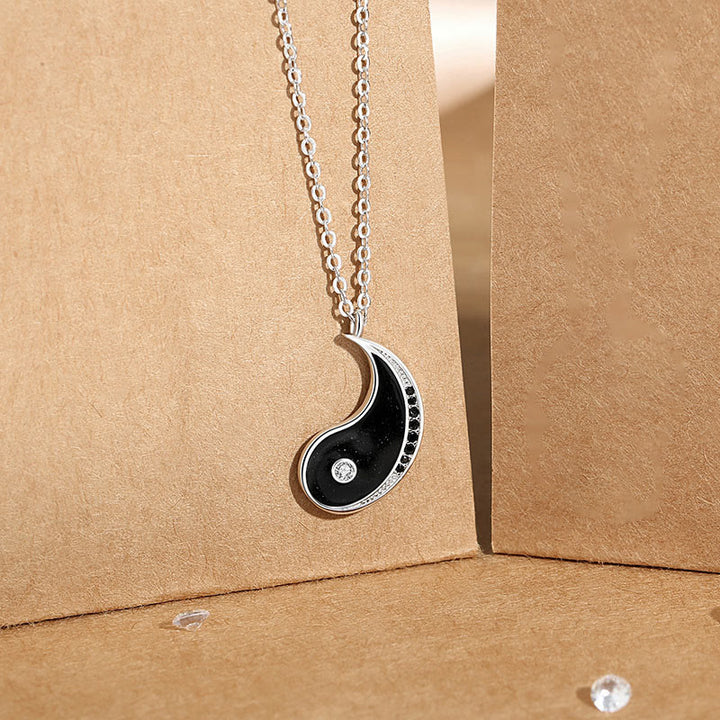 Collier pendentif symbole Yin Yang Harmony en argent sterling 925 avec Buddha Stones