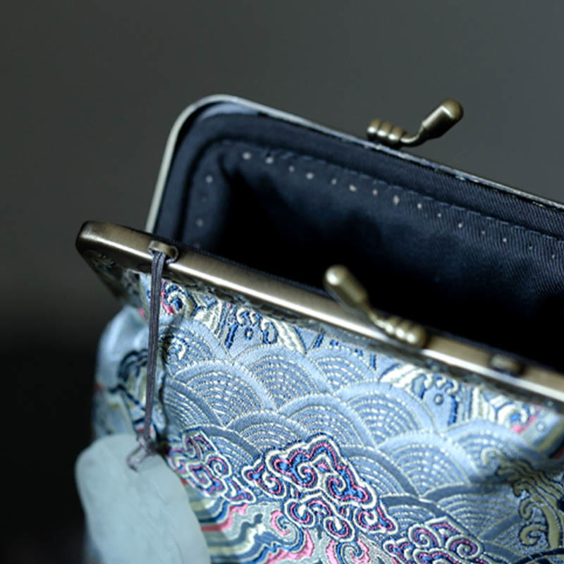 Sac à bandoulière en métal avec petites vagues bleues de l'océan et Buddha Stones