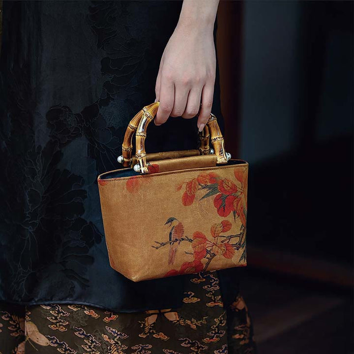 Sac à main avec poignées en bambou et Buddha Stones, branches d'oiseaux jaunes et fleurs de pivoine vertes