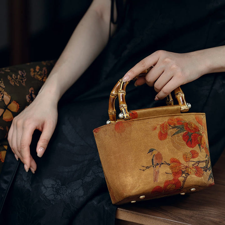 Sac à main avec poignées en bambou et Buddha Stones, branches d'oiseaux jaunes et fleurs de pivoine vertes