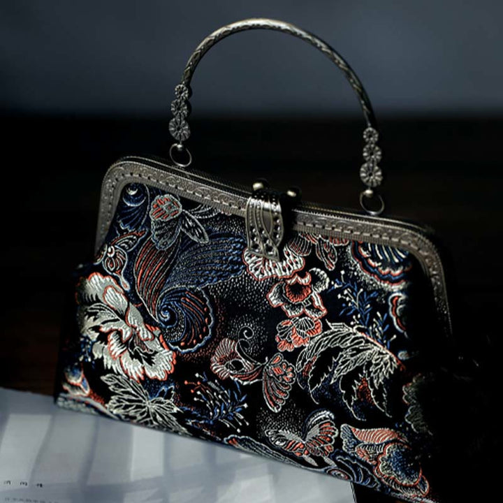 Sac à main avec poignée en métal et Buddha Stones et fleurs papillons