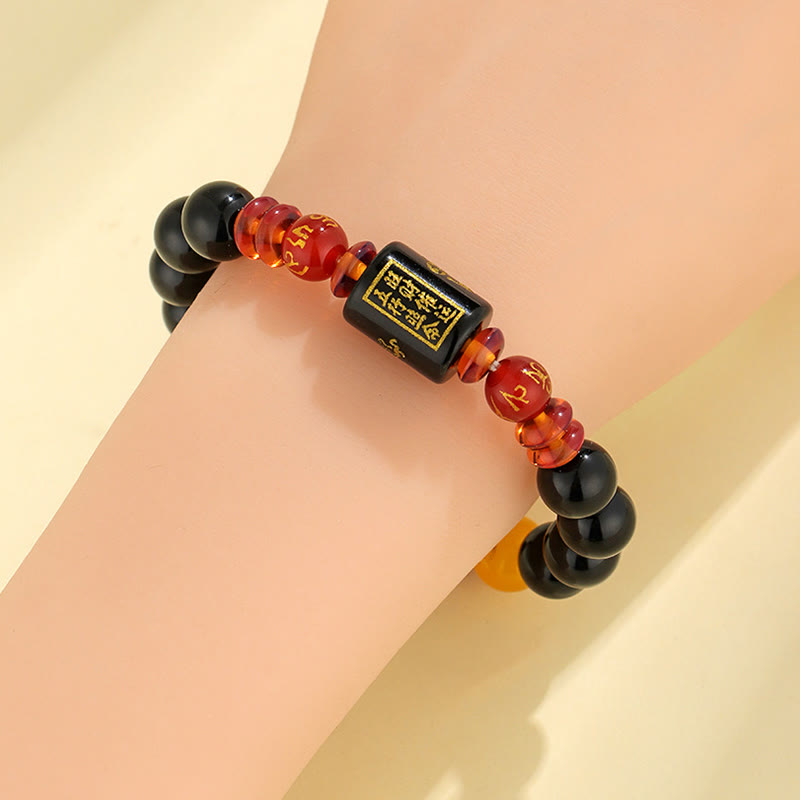 Bracelet de sagesse et de richesse en onyx noir et agate rouge avec cinq éléments de Buddha Stones