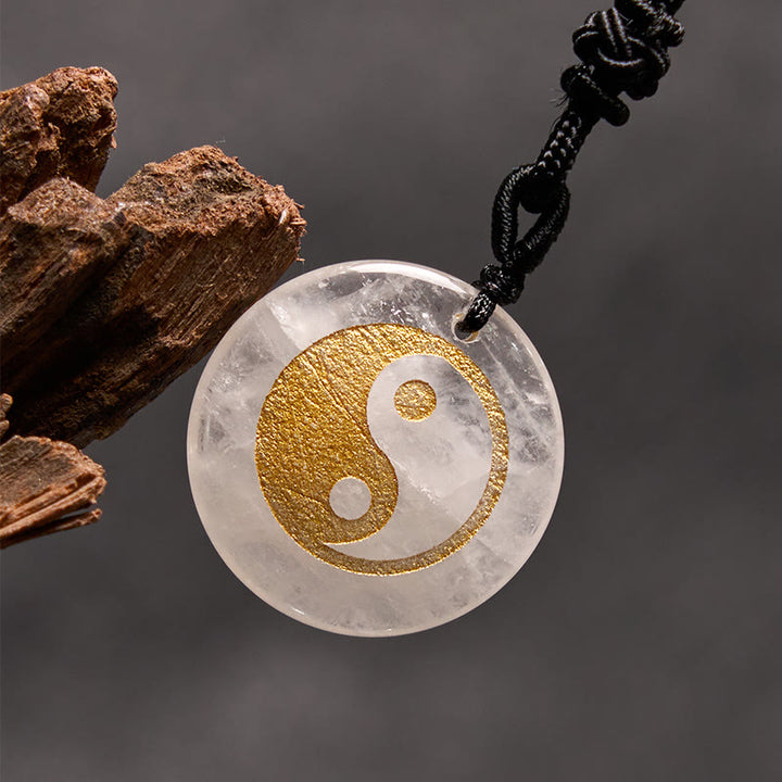 Collier pendentif spirituel Yin Yang en Buddha Stones en cristal varié, améthyste, œil de tigre, aventurine verte