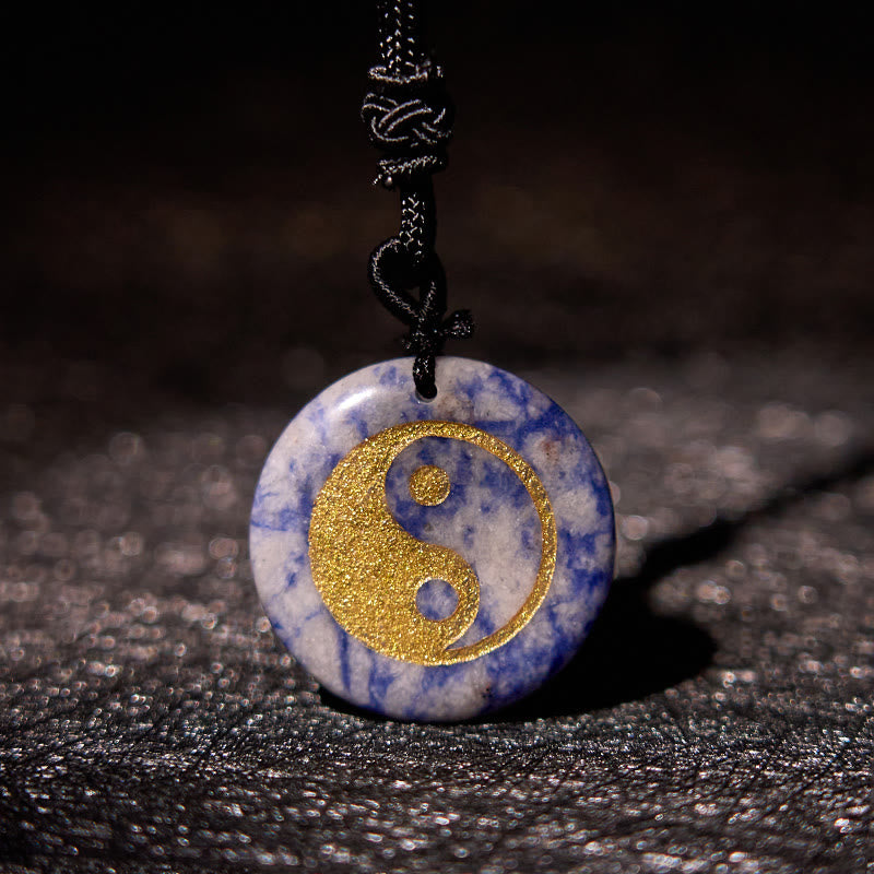 Collier pendentif spirituel Yin Yang en Buddha Stones en cristal varié, améthyste, œil de tigre, aventurine verte