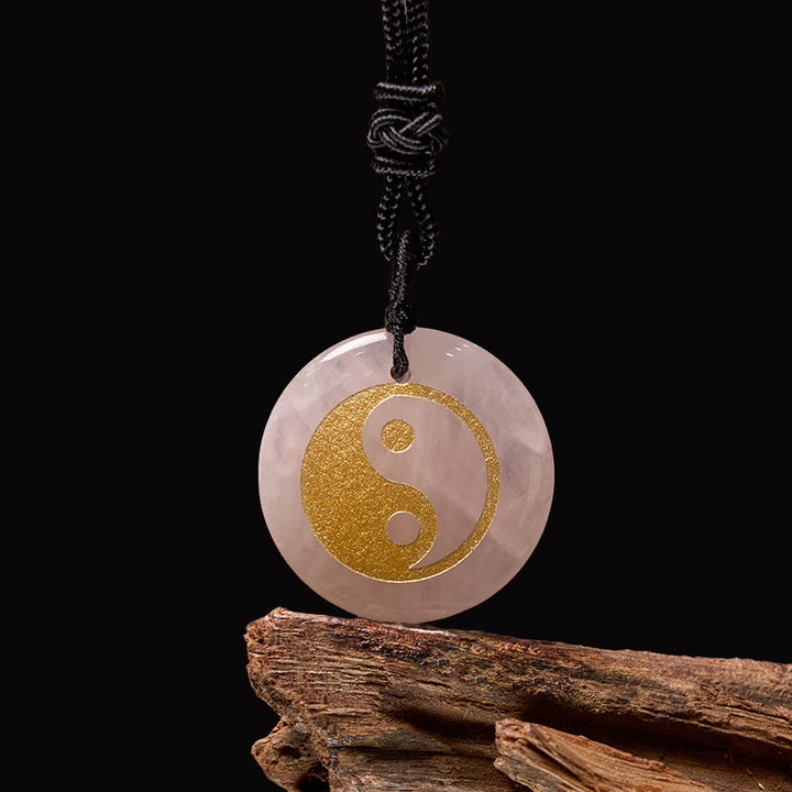 Collier pendentif spirituel Yin Yang en Buddha Stones en cristal varié, améthyste, œil de tigre, aventurine verte