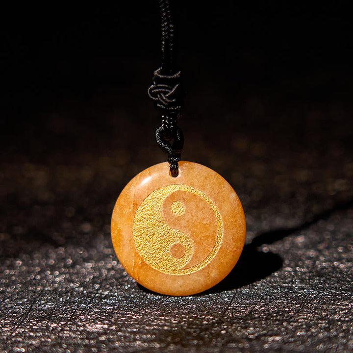 Collier pendentif spirituel Yin Yang en Buddha Stones en cristal varié, améthyste, œil de tigre, aventurine verte