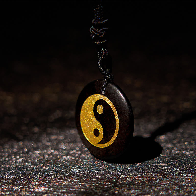 Collier pendentif spirituel Yin Yang en Buddha Stones en cristal varié, améthyste, œil de tigre, aventurine verte
