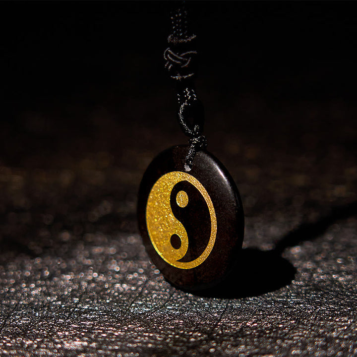 Collier pendentif spirituel Yin Yang en Buddha Stones en cristal varié, améthyste, œil de tigre, aventurine verte