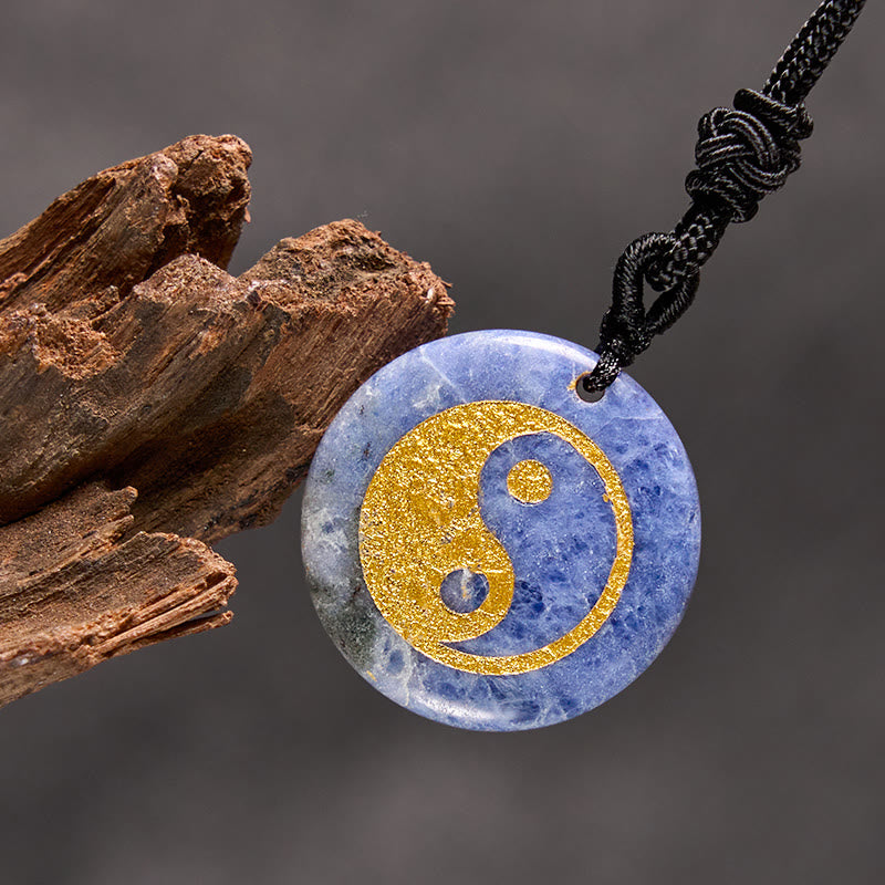 Collier pendentif spirituel Yin Yang en Buddha Stones en cristal varié, améthyste, œil de tigre, aventurine verte