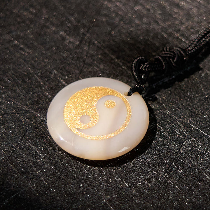 Collier pendentif spirituel Yin Yang en Buddha Stones en cristal varié, améthyste, œil de tigre, aventurine verte