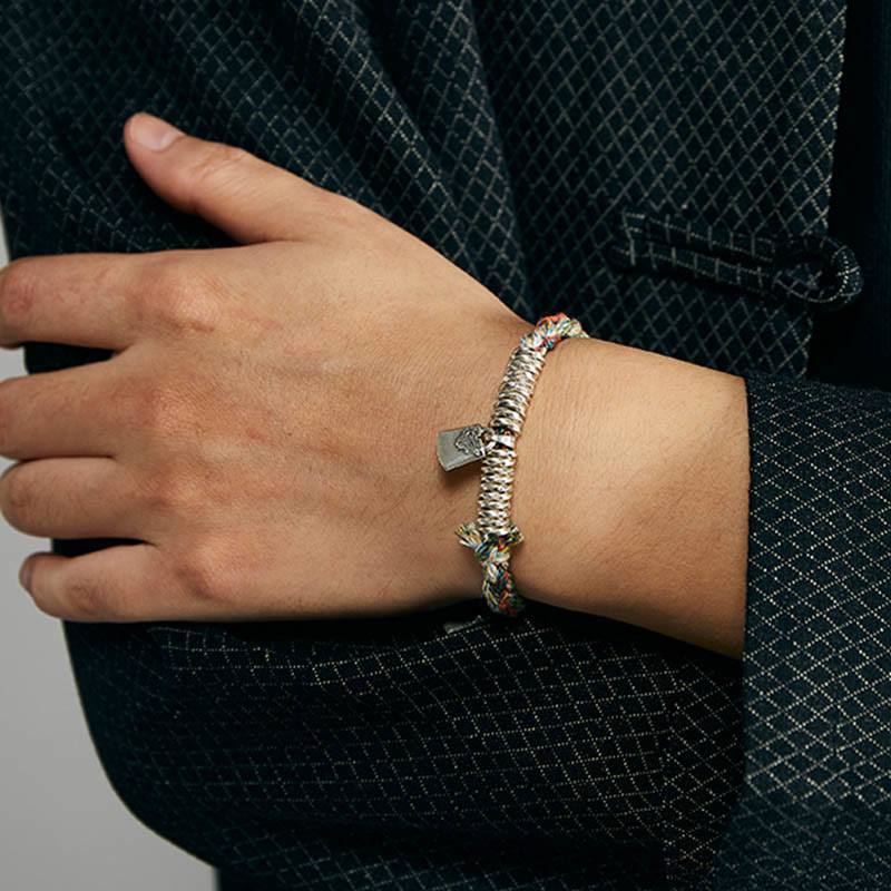 Bracelet de protection à plusieurs brins en argent sterling 925 fait main avec Buddha Stones