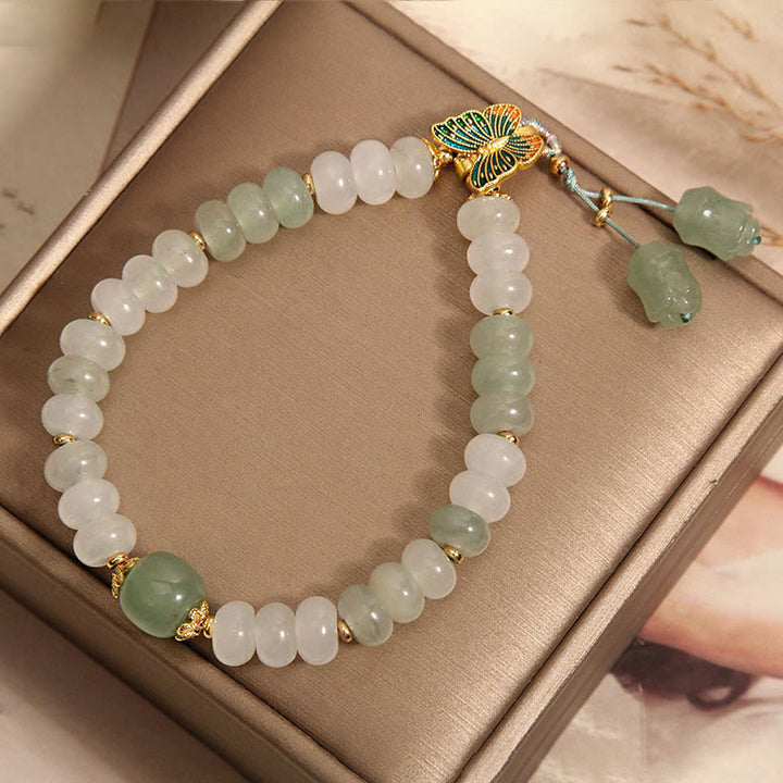 Bracelet de prospérité papillon en perles de boulier en jade Tianshan naturel avec Buddha Stones