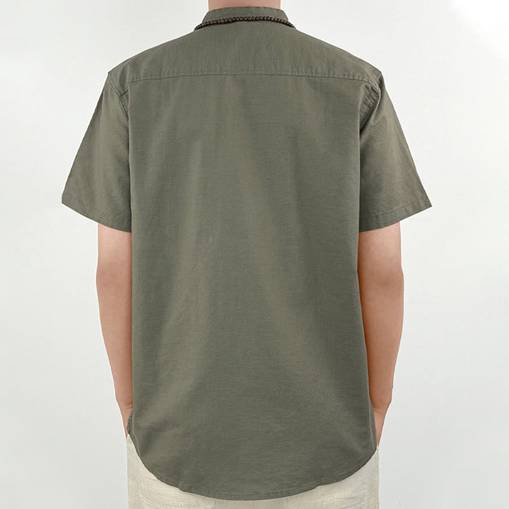 Chemise boutonnée à manches courtes en lin pour homme avec Buddha Stones de couleur unie