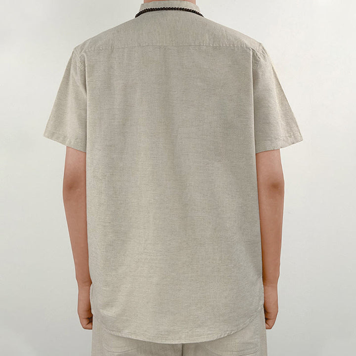 Chemise boutonnée à manches courtes en lin pour homme avec Buddha Stones de couleur unie
