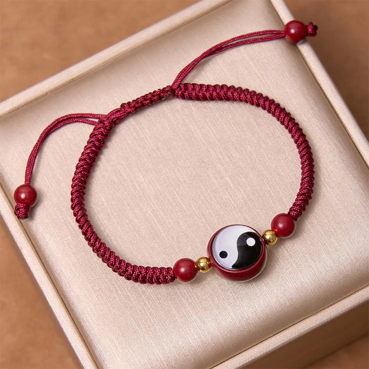 Bracelet porte-bonheur en Buddha Stones avec cordon rouge en cinabre et symbole Yin Yang Bagua - image 3