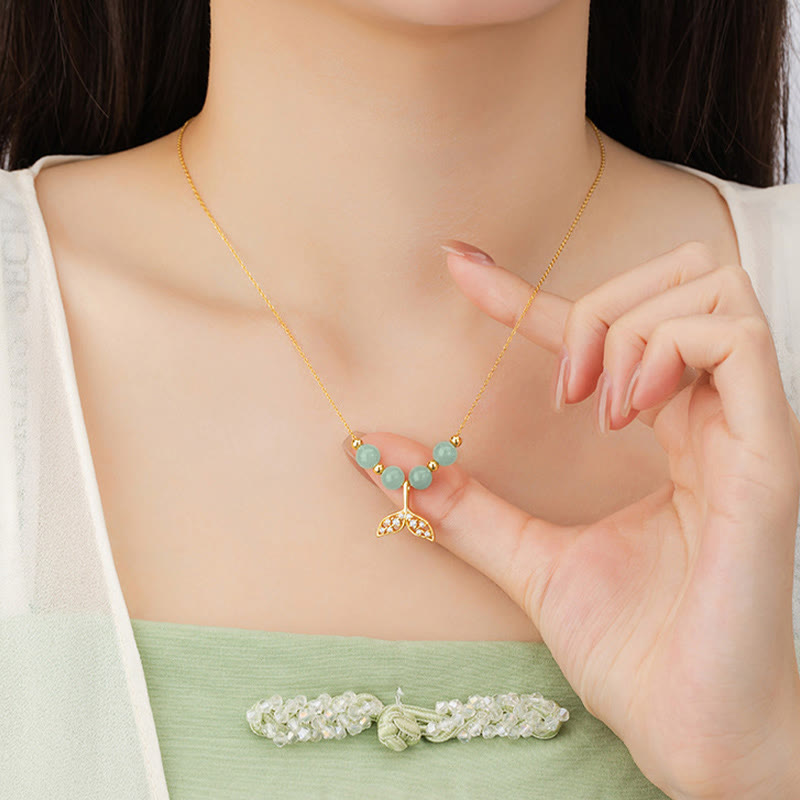 Collier pendentif porte-bonheur en forme de queue de poisson en argent sterling 925 avec perles de jade Hetian et Buddha Stones