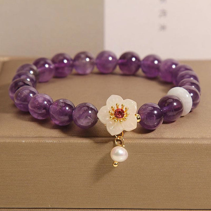 Bracelet d'équilibre avec breloque en perles d'agate blanche et améthyste naturelle de Buddha Stones