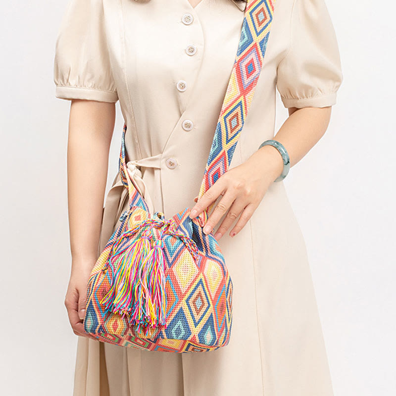 Sac à bandoulière en toile avec imprimé fleurs et Buddha Stones colorées