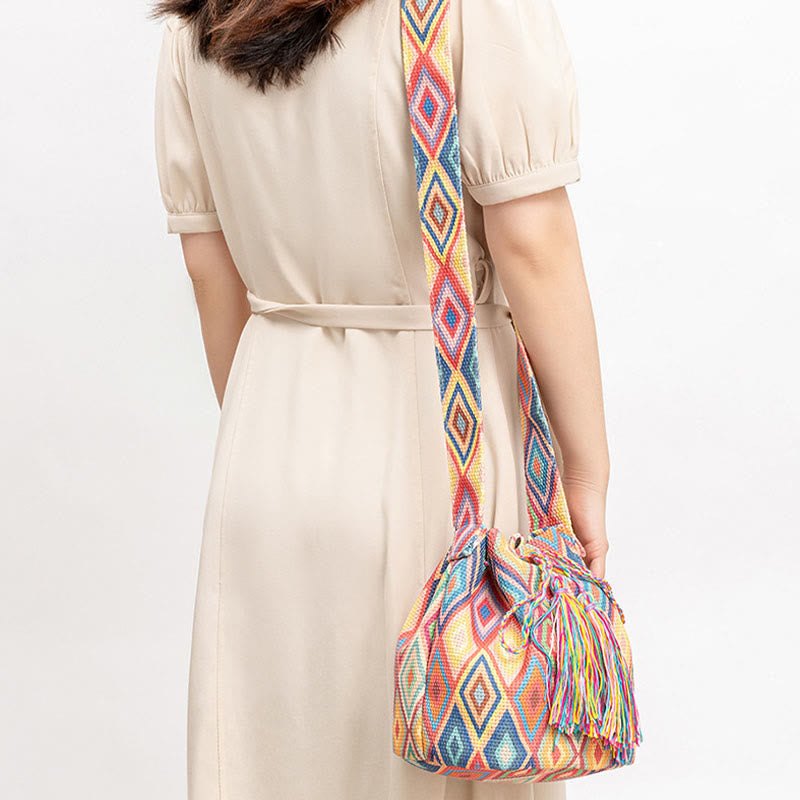 Sac à bandoulière en toile avec imprimé fleurs et Buddha Stones colorées