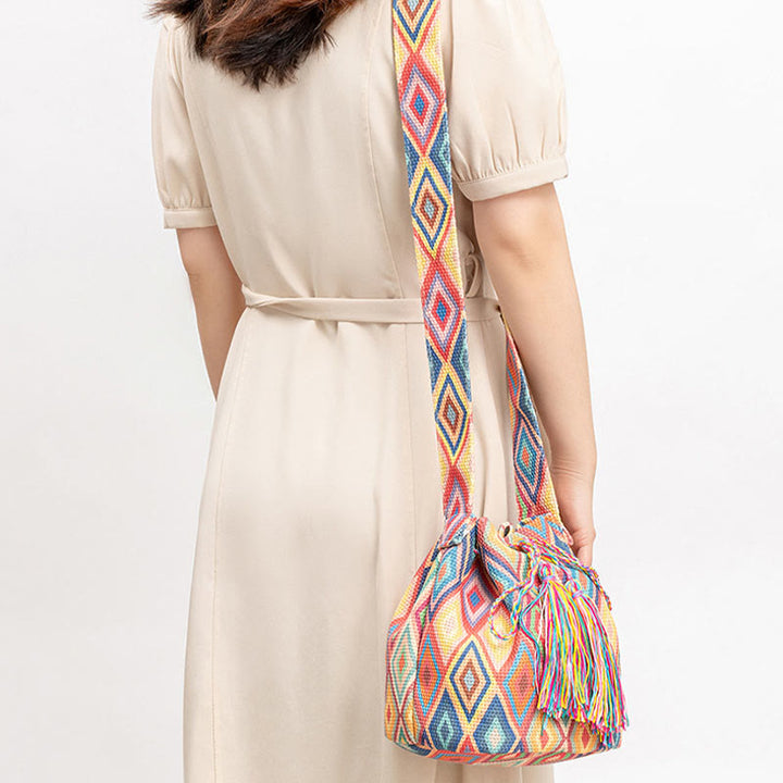 Sac à bandoulière en toile avec imprimé fleurs et Buddha Stones colorées