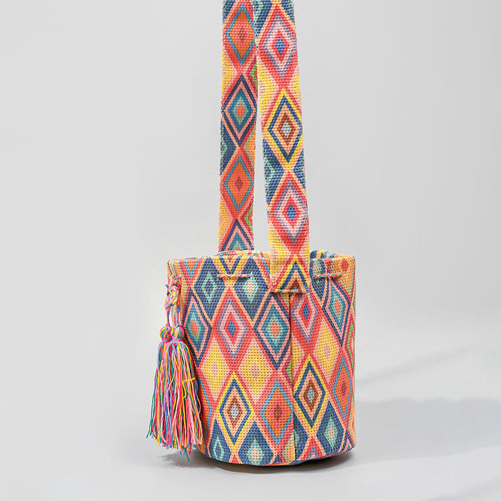 Sac à bandoulière en toile avec imprimé fleurs et Buddha Stones colorées