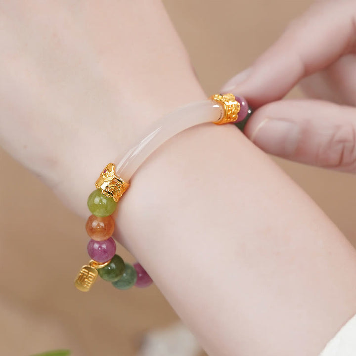 Bracelet à breloques en Buddha Stones colorées en tourmaline et calcédoine avec caractère positif Fu