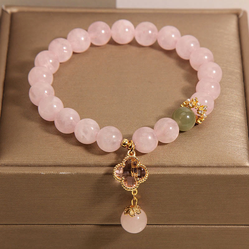 Bracelet apaisant en cristal rose naturel avec trèfle à quatre feuilles de Buddha Stones