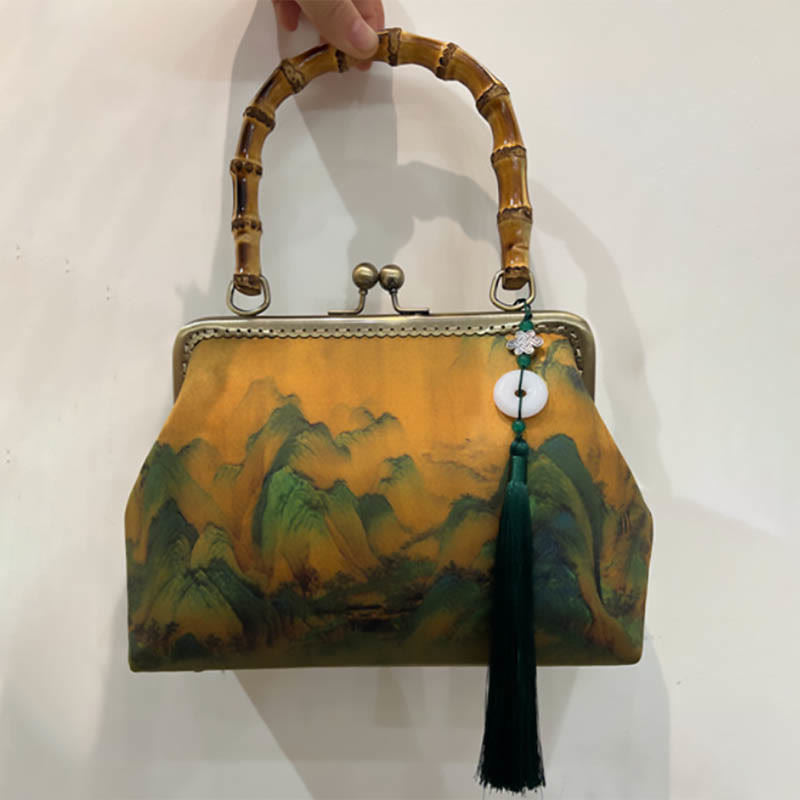 Sac à main en bandoulière avec chaîne en métal et poignée en bambou et Buddha Stones