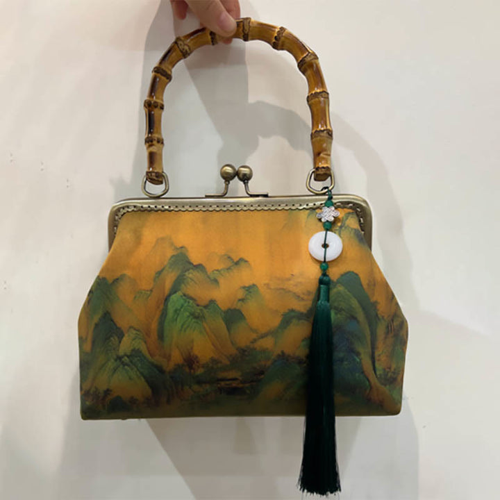 Sac à main en bandoulière avec chaîne en métal et poignée en bambou et Buddha Stones