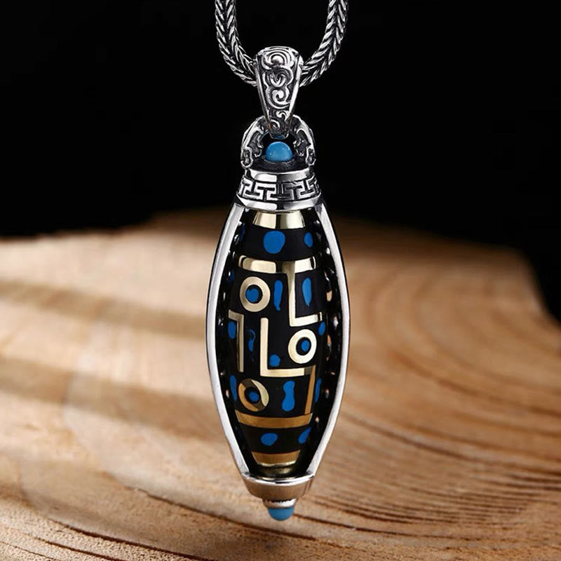 Collier pendentif rotatif en Buddha Stones tibétaines Om Mani Padme Hum à neuf yeux Dzi Motif Paix Pureté - Om Mani Padme Hum - image 0
