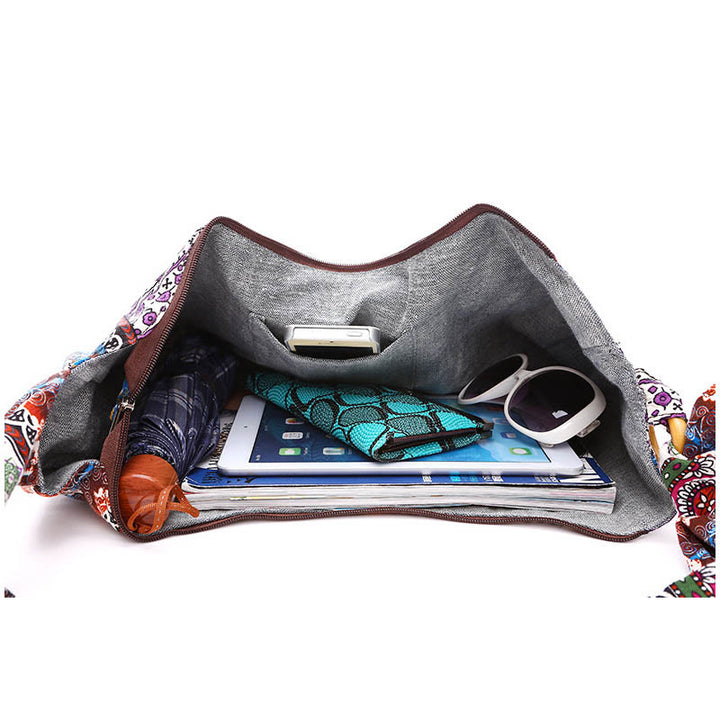 Sac à bandoulière en coton à rayures avec imprimé Buddha Stones