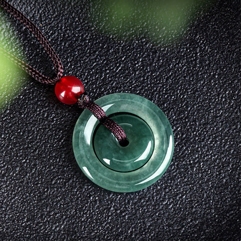 Buddha Stones Collier pendentif en jade vert avec boucle double paix et abondance